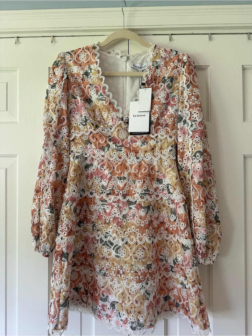 En Saison Floral Lace-Trim Mini Dress Brand New with Tags